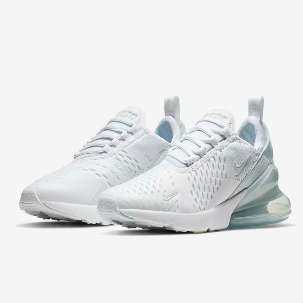 Nike Air Max 270 Sneakers